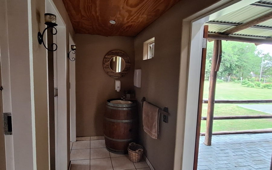 5 Bedroom Property for Sale in Stefano Park Gauteng