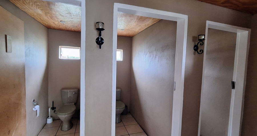 5 Bedroom Property for Sale in Stefano Park Gauteng