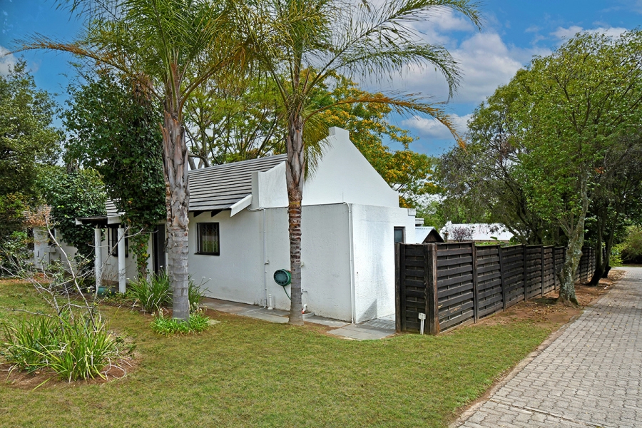 2 Bedroom Property for Sale in North Riding Gauteng