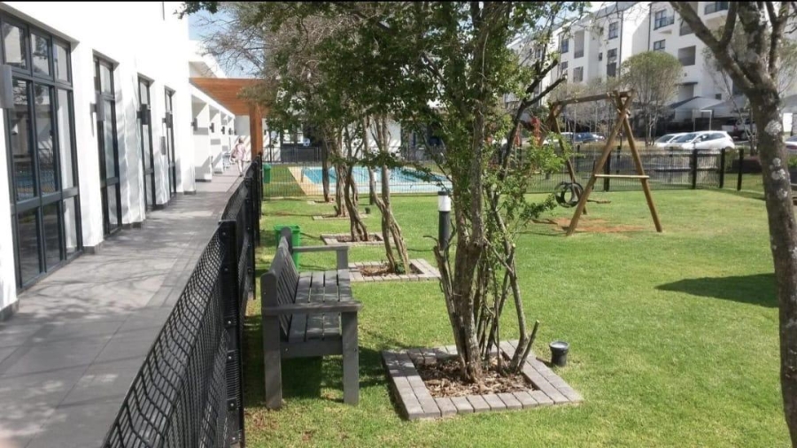 2 Bedroom Property for Sale in Greenstone Hill Gauteng