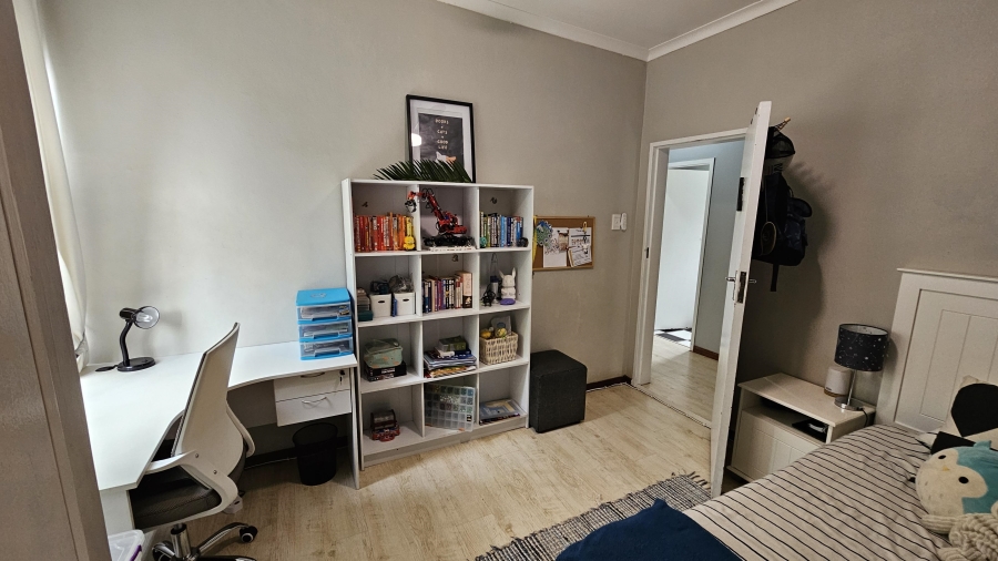 To Let 4 Bedroom Property for Rent in Constantia Park Gauteng