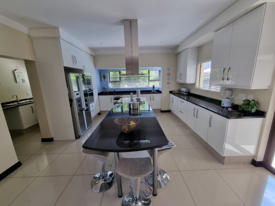 4 Bedroom Property for Sale in Aspen Hills Gauteng