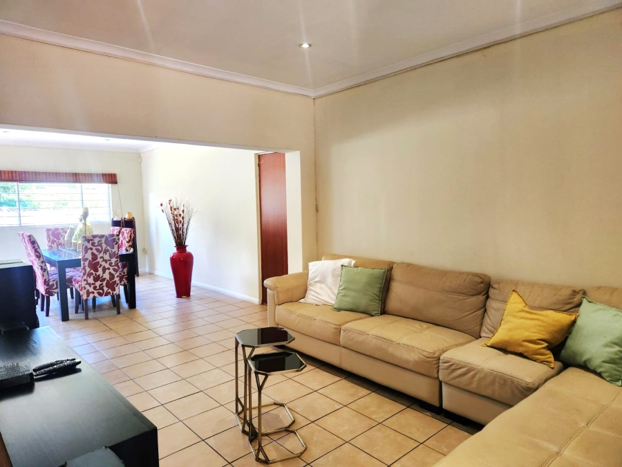 4 Bedroom Property for Sale in Doringkloof Gauteng