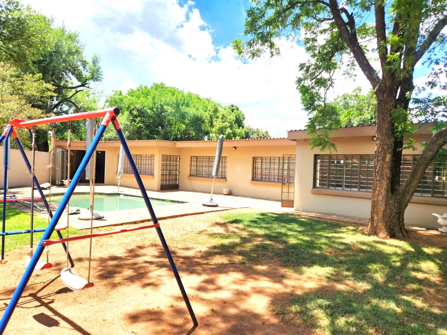 4 Bedroom Property for Sale in Doringkloof Gauteng