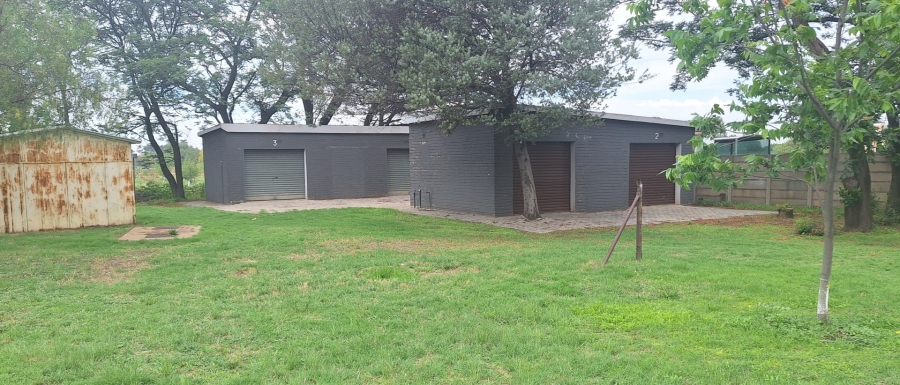 4 Bedroom Property for Sale in Mantevrede Gauteng