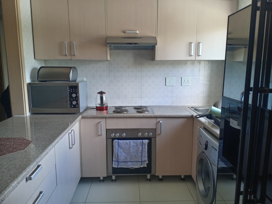 To Let 2 Bedroom Property for Rent in Noordwyk Gauteng