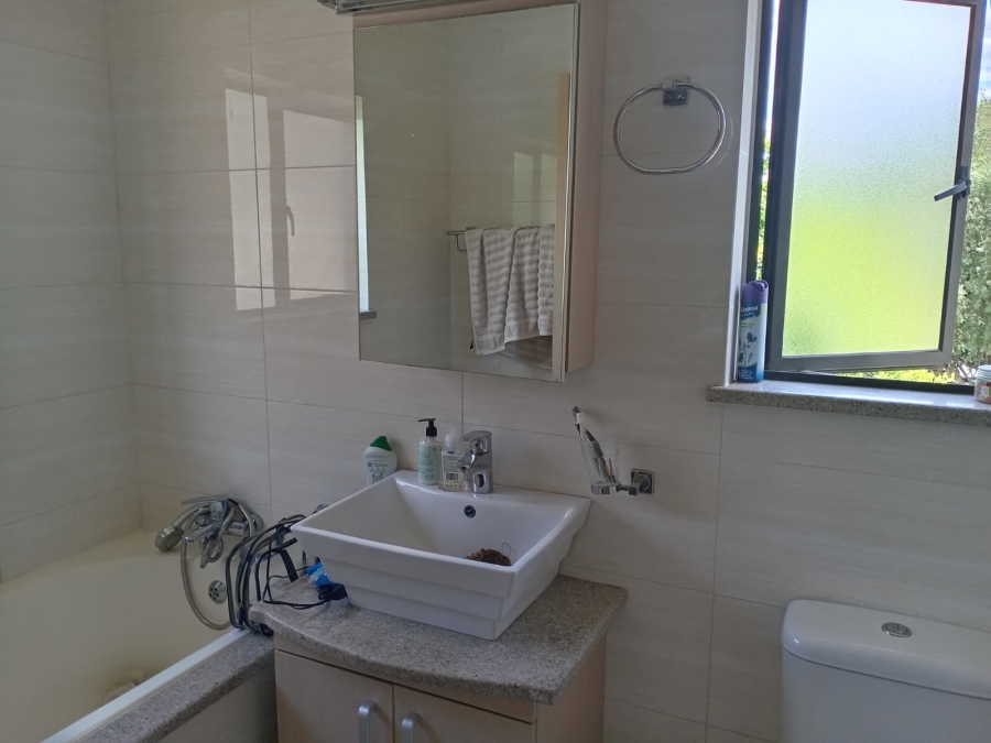 To Let 2 Bedroom Property for Rent in Noordwyk Gauteng