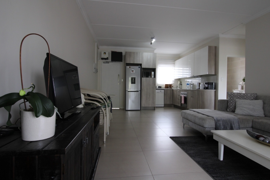 To Let 2 Bedroom Property for Rent in Rivonia Gauteng