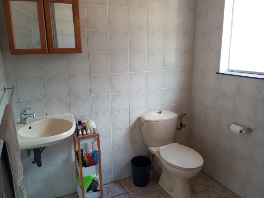 3 Bedroom Property for Sale in Wilro Park Gauteng