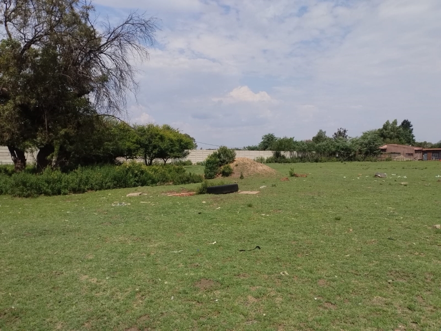 0 Bedroom Property for Sale in Roods Gardens Gauteng