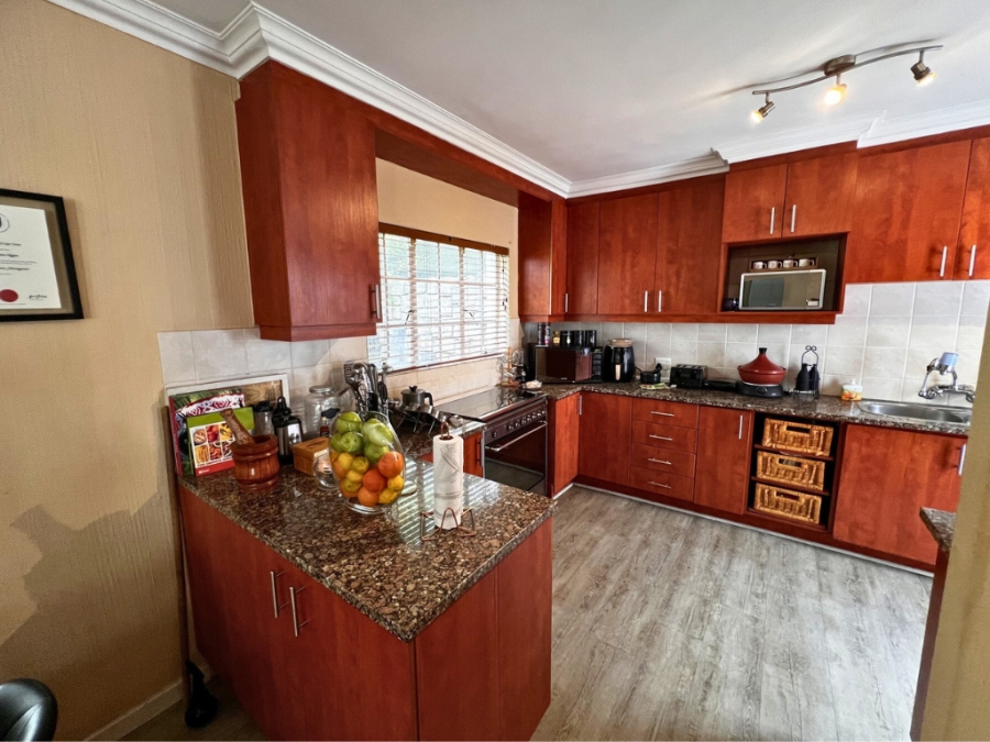 3 Bedroom Property for Sale in Paulshof Gauteng