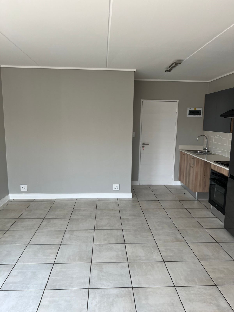 1 Bedroom Property for Sale in Linbro Park Gauteng