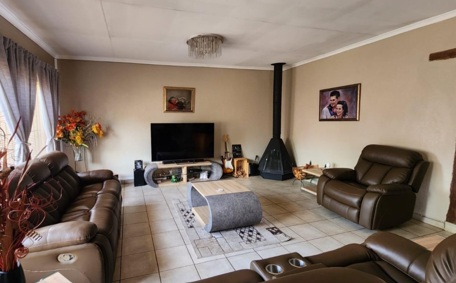 4 Bedroom Property for Sale in Kibler Park Gauteng