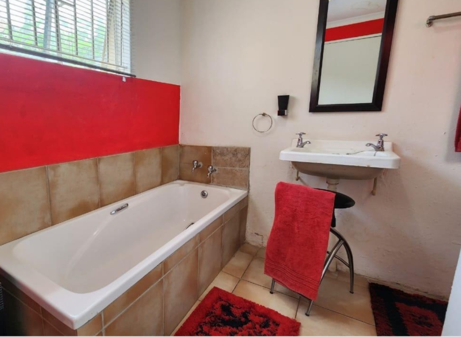 4 Bedroom Property for Sale in Kibler Park Gauteng