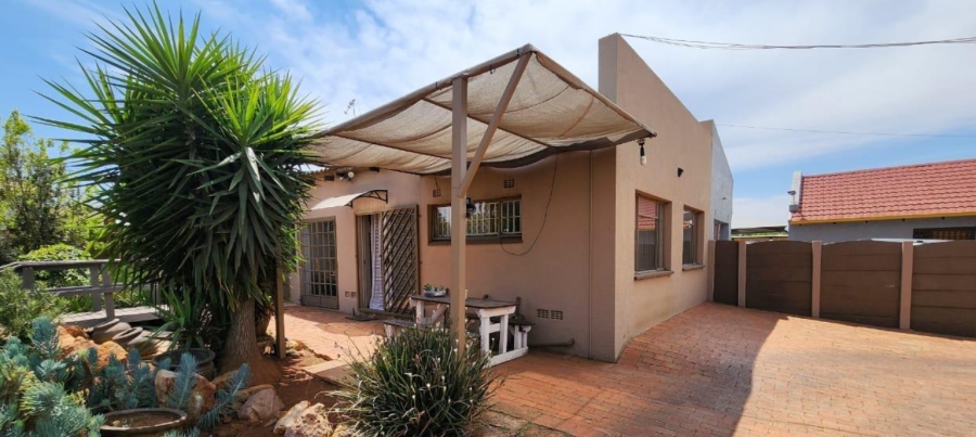 4 Bedroom Property for Sale in Kibler Park Gauteng