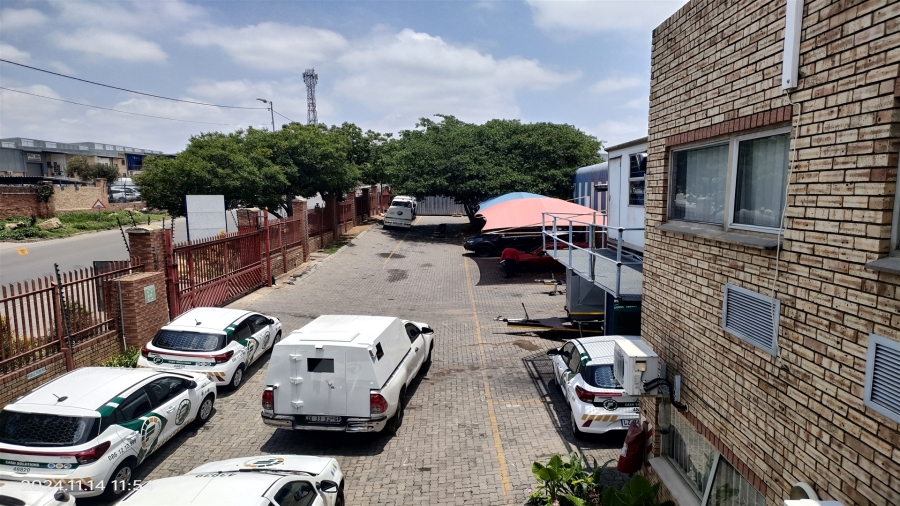 To Let commercial Property for Rent in Hoogland Gauteng