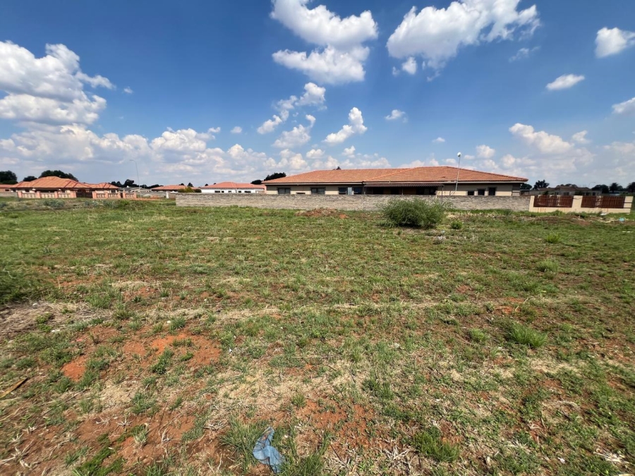 0 Bedroom Property for Sale in Kookrus Gauteng