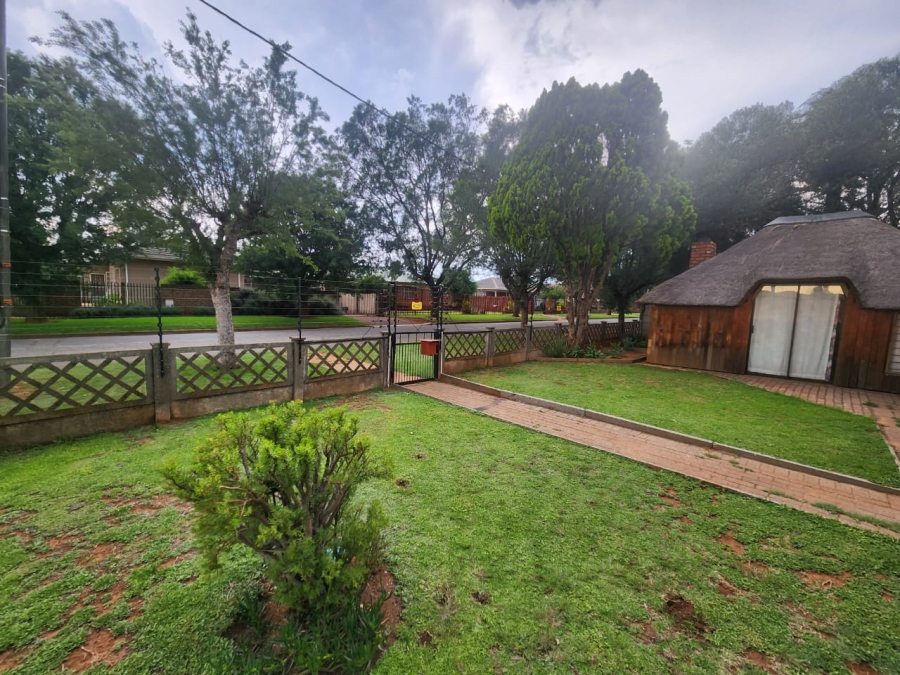 3 Bedroom Property for Sale in Brenthurst Gauteng