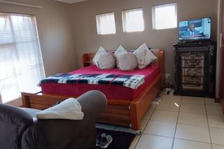 To Let 4 Bedroom Property for Rent in Kameeldrift East Gauteng