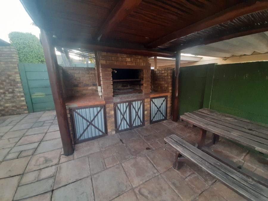 To Let 3 Bedroom Property for Rent in Montana Park Gauteng