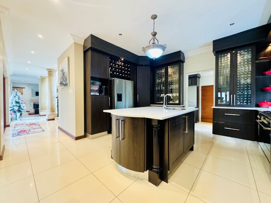 5 Bedroom Property for Sale in Midlands Estate Gauteng