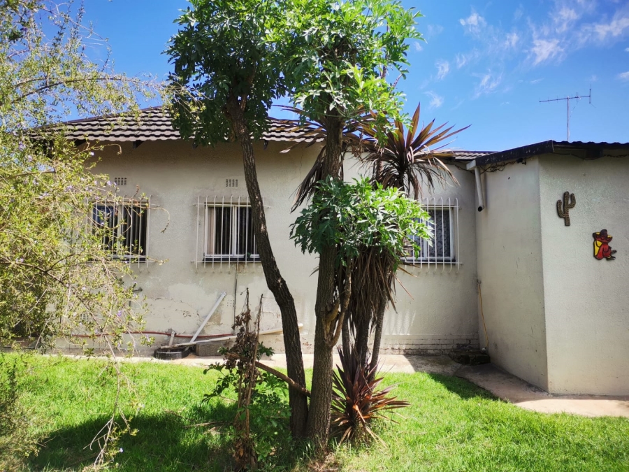 3 Bedroom Property for Sale in Brakpan Central Gauteng