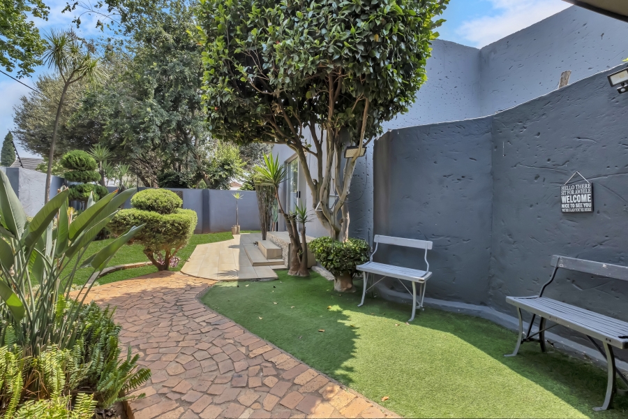 4 Bedroom Property for Sale in Sophiatown Gauteng