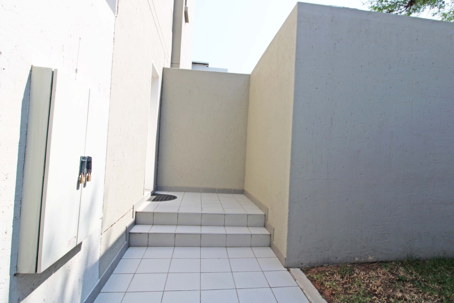 To Let 2 Bedroom Property for Rent in Rivonia Gauteng