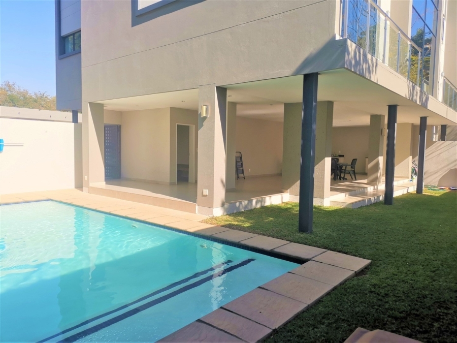 To Let 2 Bedroom Property for Rent in Rivonia Gauteng