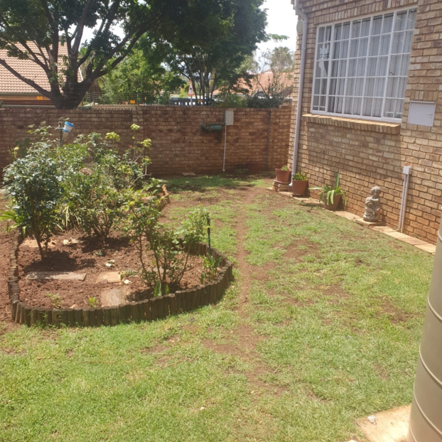 To Let 3 Bedroom Property for Rent in Highveld Gauteng