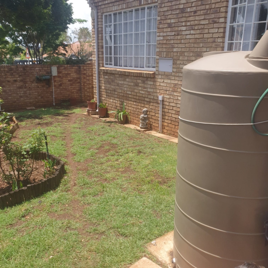 To Let 3 Bedroom Property for Rent in Highveld Gauteng