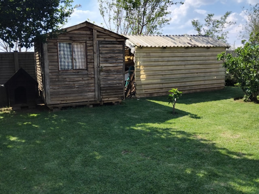 3 Bedroom Property for Sale in Mullerstuine Gauteng