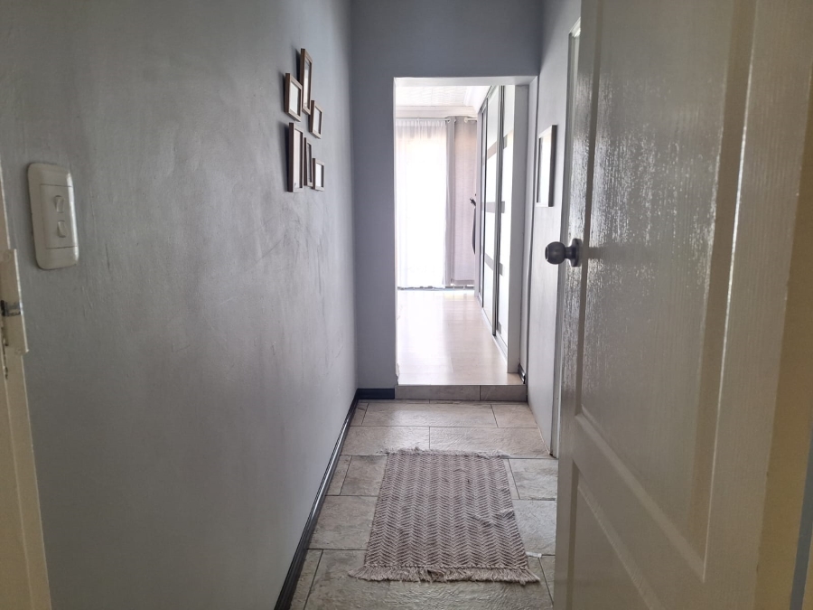 To Let 3 Bedroom Property for Rent in Illiondale Gauteng