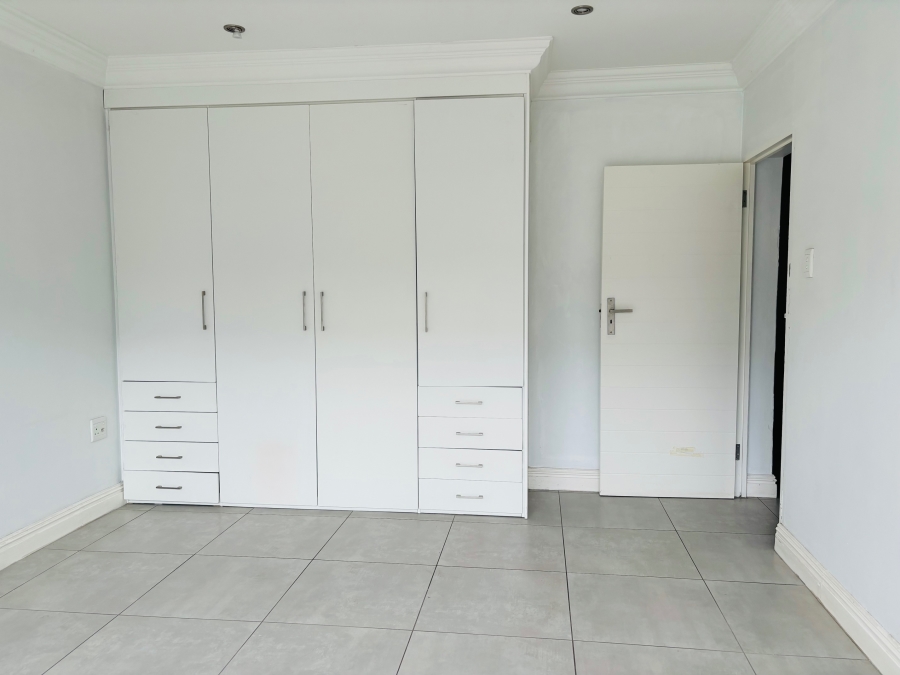 To Let 1 Bedroom Property for Rent in Rivonia Gauteng