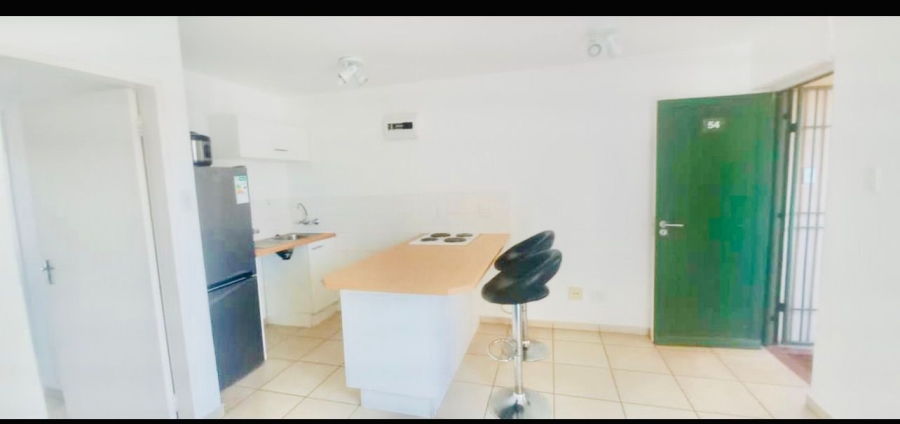 To Let 1 Bedroom Property for Rent in Bryanston Gauteng