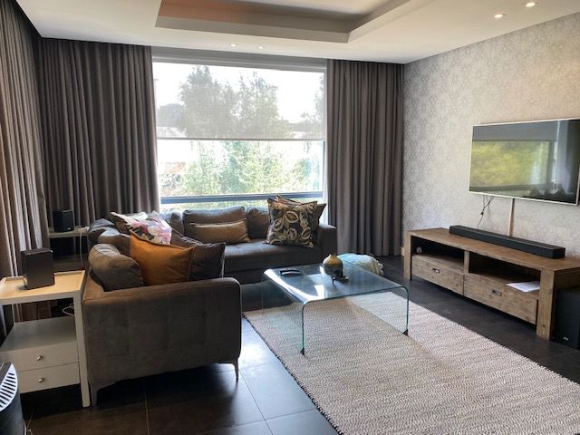 To Let 2 Bedroom Property for Rent in Sandton Central Gauteng