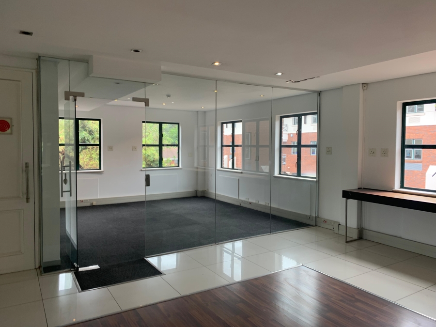 To Let commercial Property for Rent in Hyde Park Gauteng