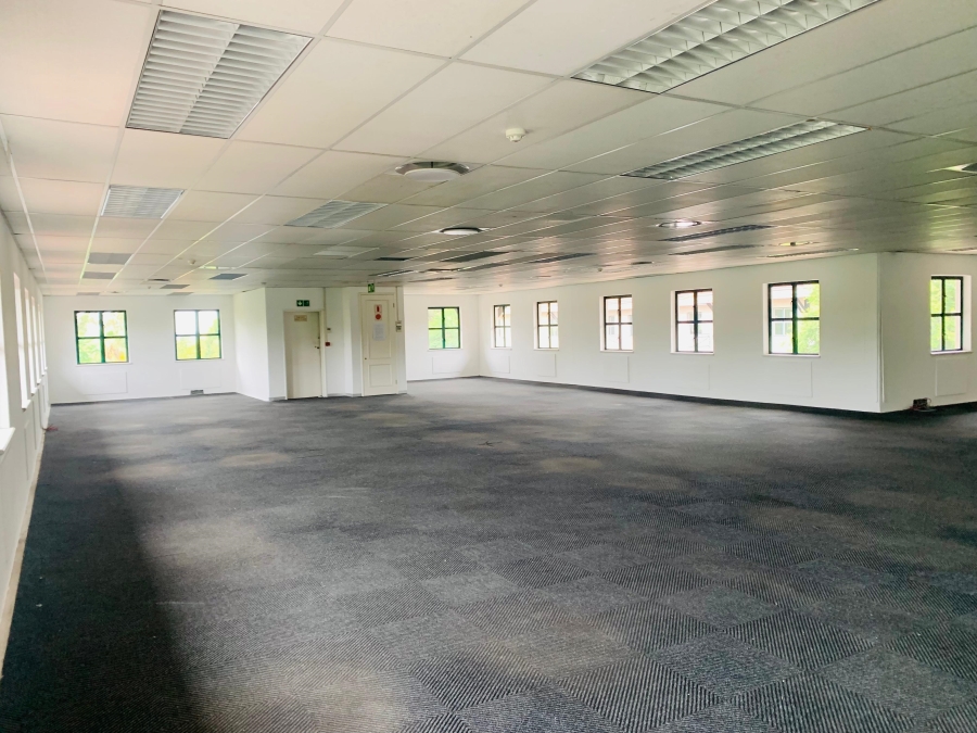 To Let commercial Property for Rent in Hyde Park Gauteng