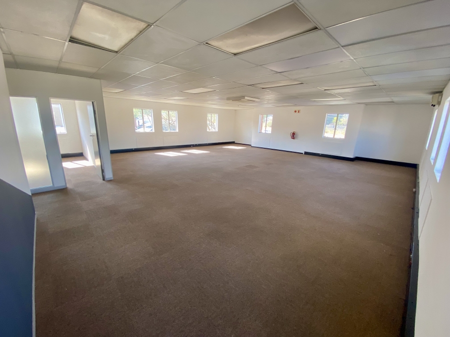 To Let commercial Property for Rent in Randjespark Gauteng