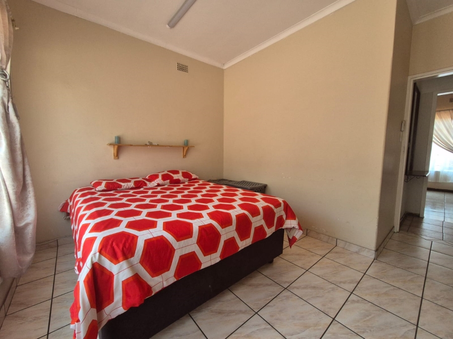 3 Bedroom Property for Sale in Falcon Ridge Gauteng