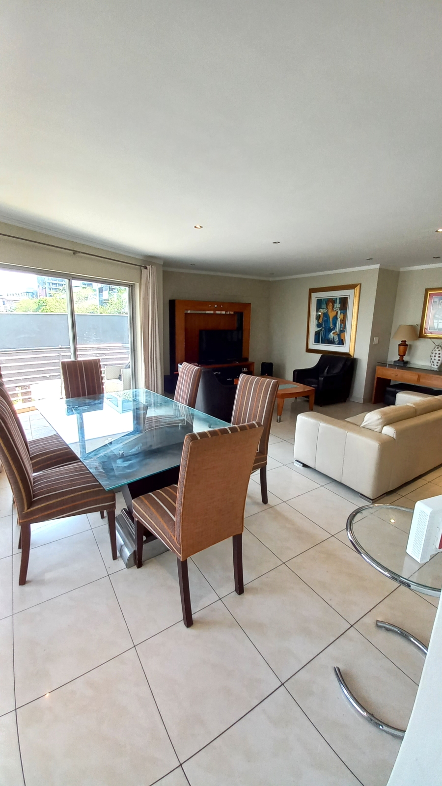 2 Bedroom Property for Sale in Sandhurst Gauteng