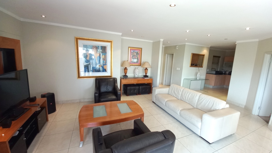 2 Bedroom Property for Sale in Sandhurst Gauteng