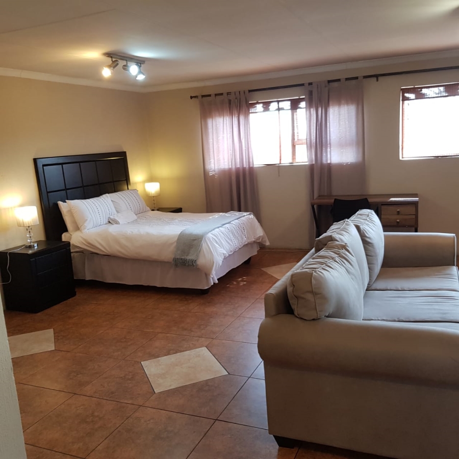 1 Bedroom Property for Sale in Buccleuch Gauteng