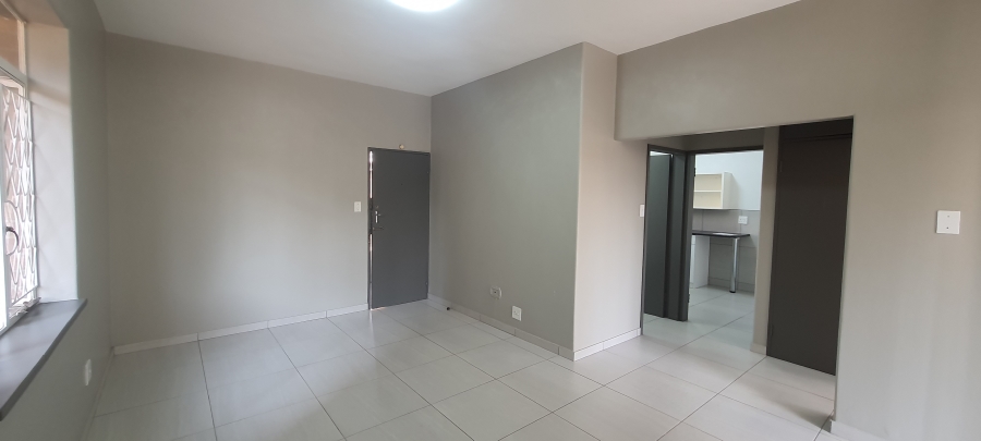 To Let 2 Bedroom Property for Rent in Chrisville Gauteng