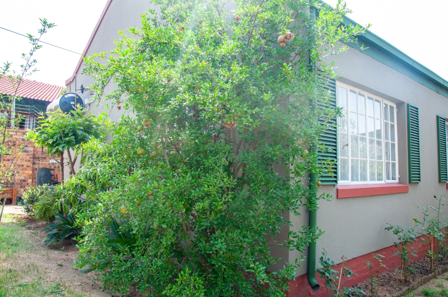 2 Bedroom Property for Sale in Halfway Gardens Gauteng