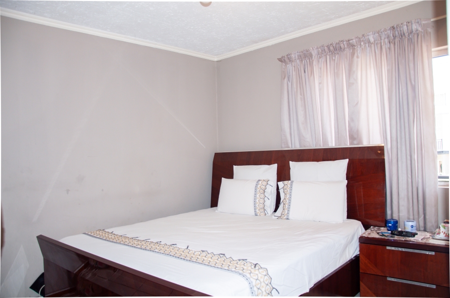 2 Bedroom Property for Sale in Halfway Gardens Gauteng