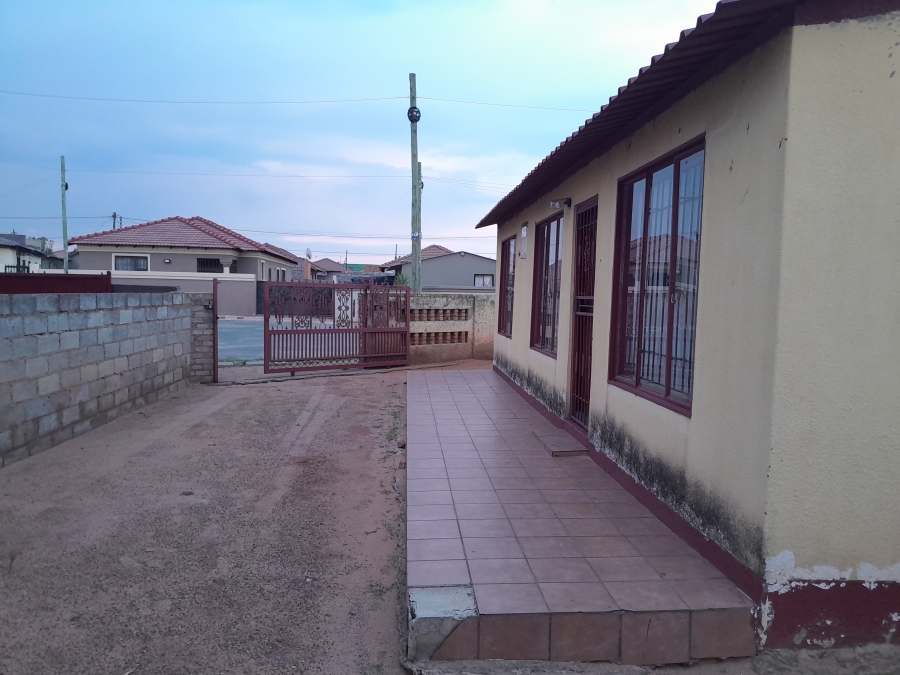 3 Bedroom Property for Sale in Kagiso Gauteng