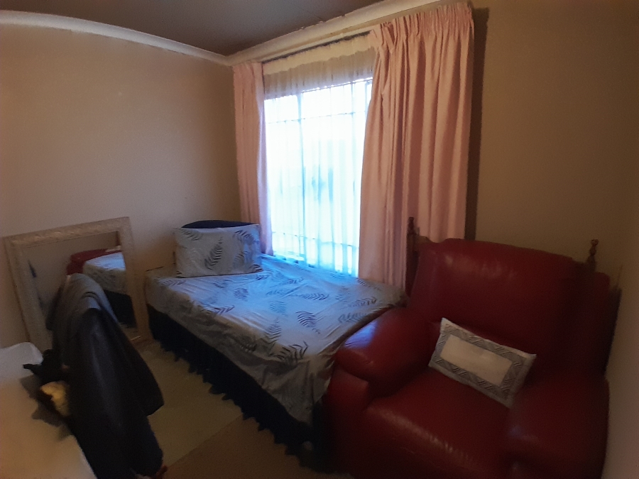 3 Bedroom Property for Sale in Kagiso Gauteng