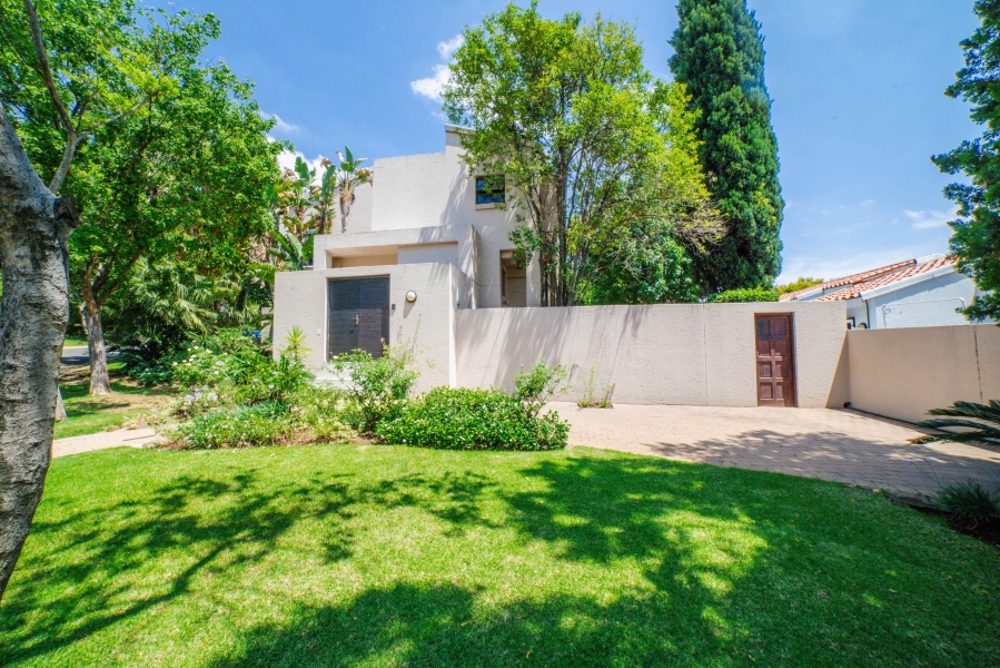 To Let 3 Bedroom Property for Rent in Dainfern Golf Estate Gauteng