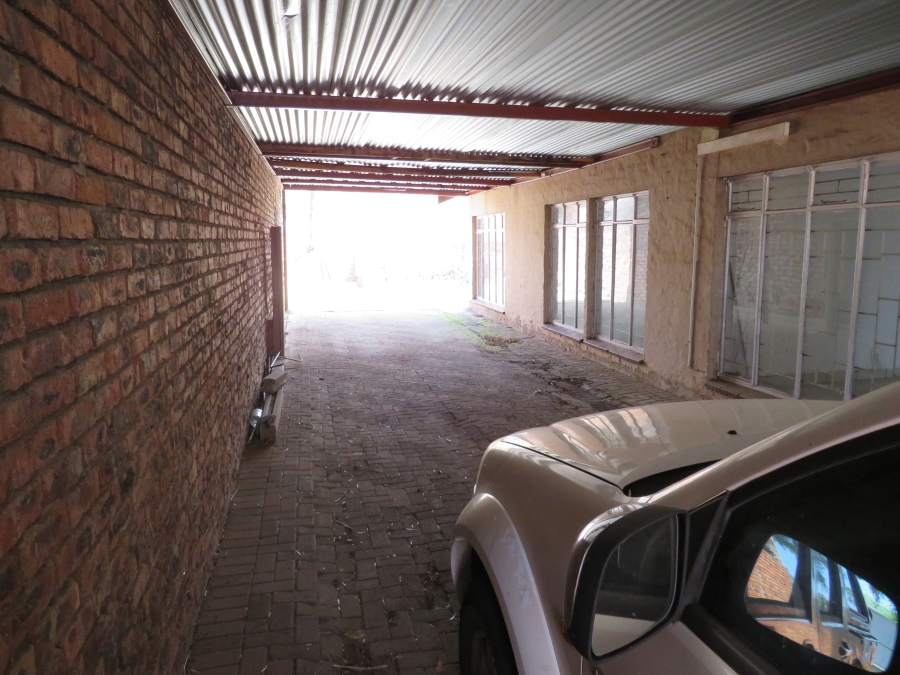 4 Bedroom Property for Sale in Booysens Gauteng